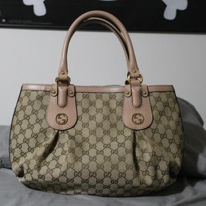 Gucci Shoulder Bag